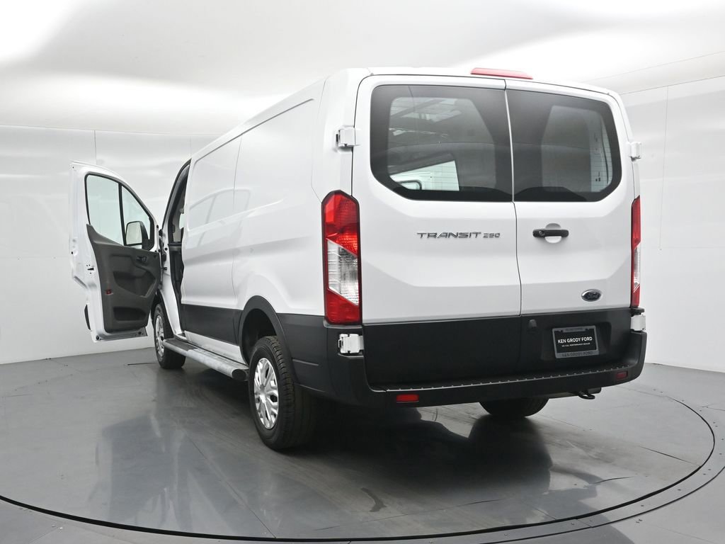 Certified 2023 Ford Transit 250 Low Roof w/ Exterior Upgrade Package image 50