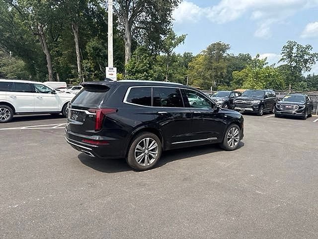 Used 2021 Cadillac XT6 Premium Luxury w/ LPO, Floor Liner Package AWD/4WD image 13