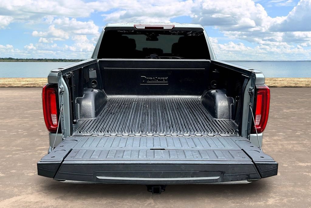 Used 2025 GMC Sierra 1500 SLT AWD/4WD image 9