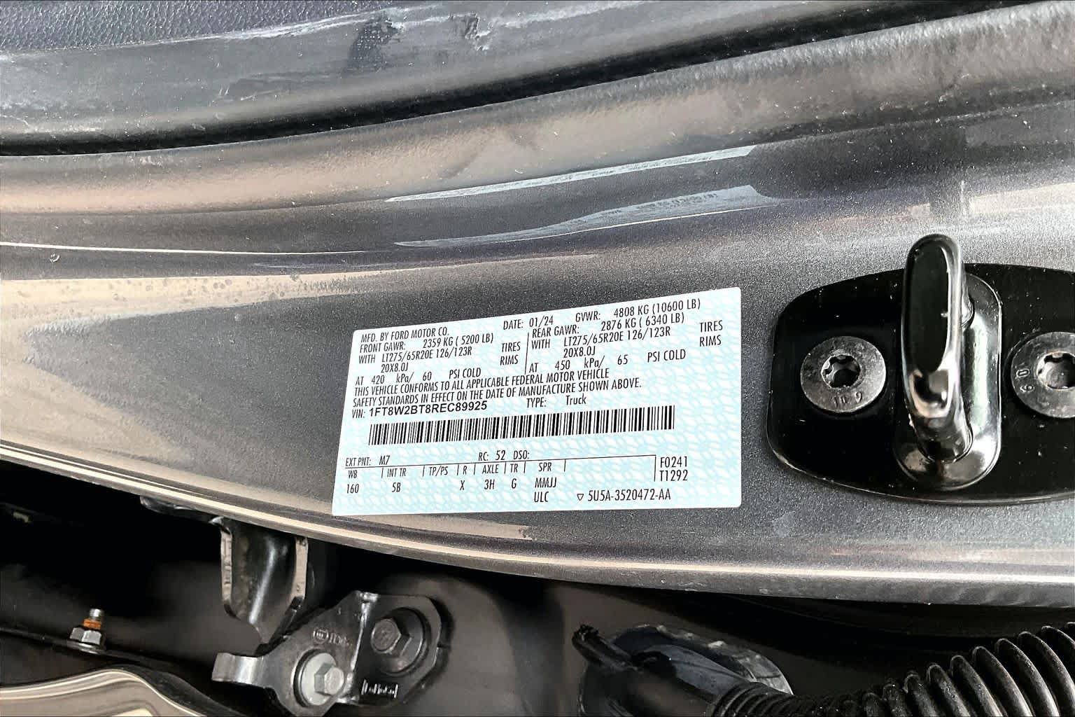 Certified 2024 Ford F250 Lariat w/ Lariat Ultimate Package AWD/4WD image 34