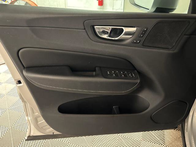 Used 2019 Volvo XC60 T5 Inscription w/ Protection Package Premier FWD image 15