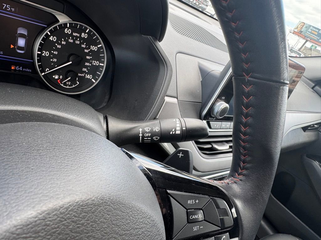 Used 2025 Nissan Altima 2.5 SR FWD image 19