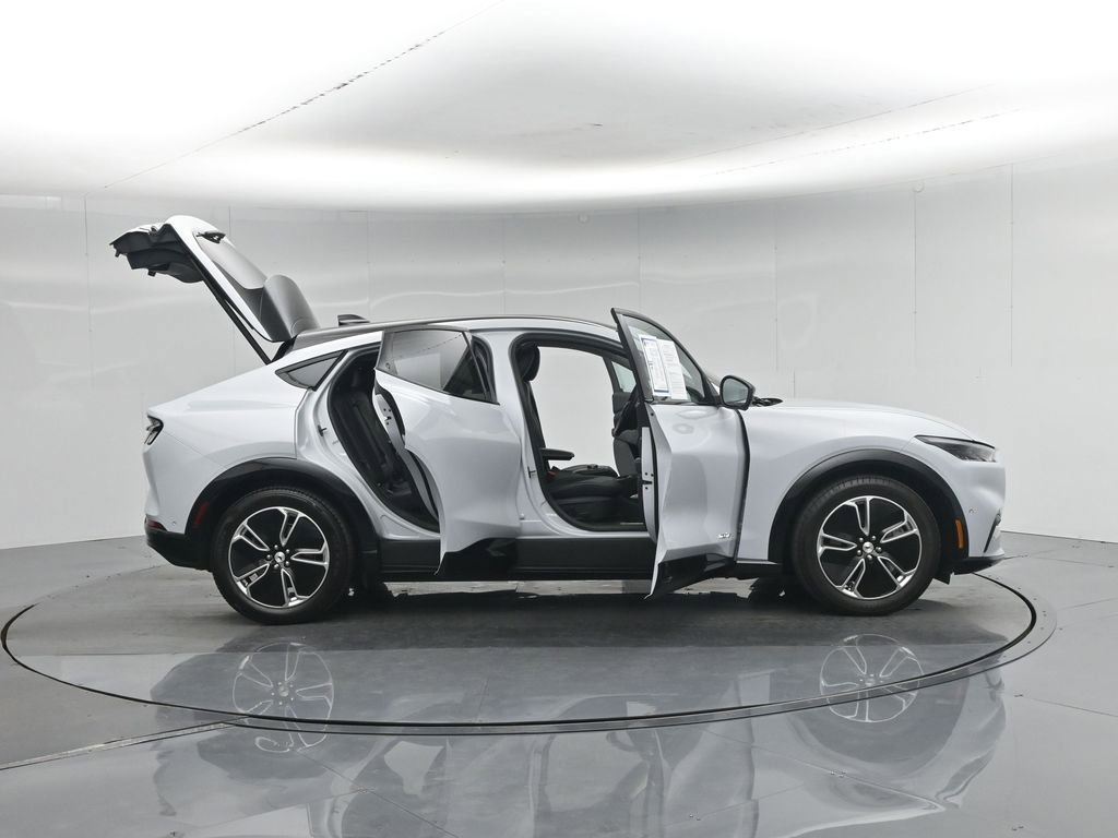 Certified 2023 Ford Mustang Mach-E Premium RWD image 4
