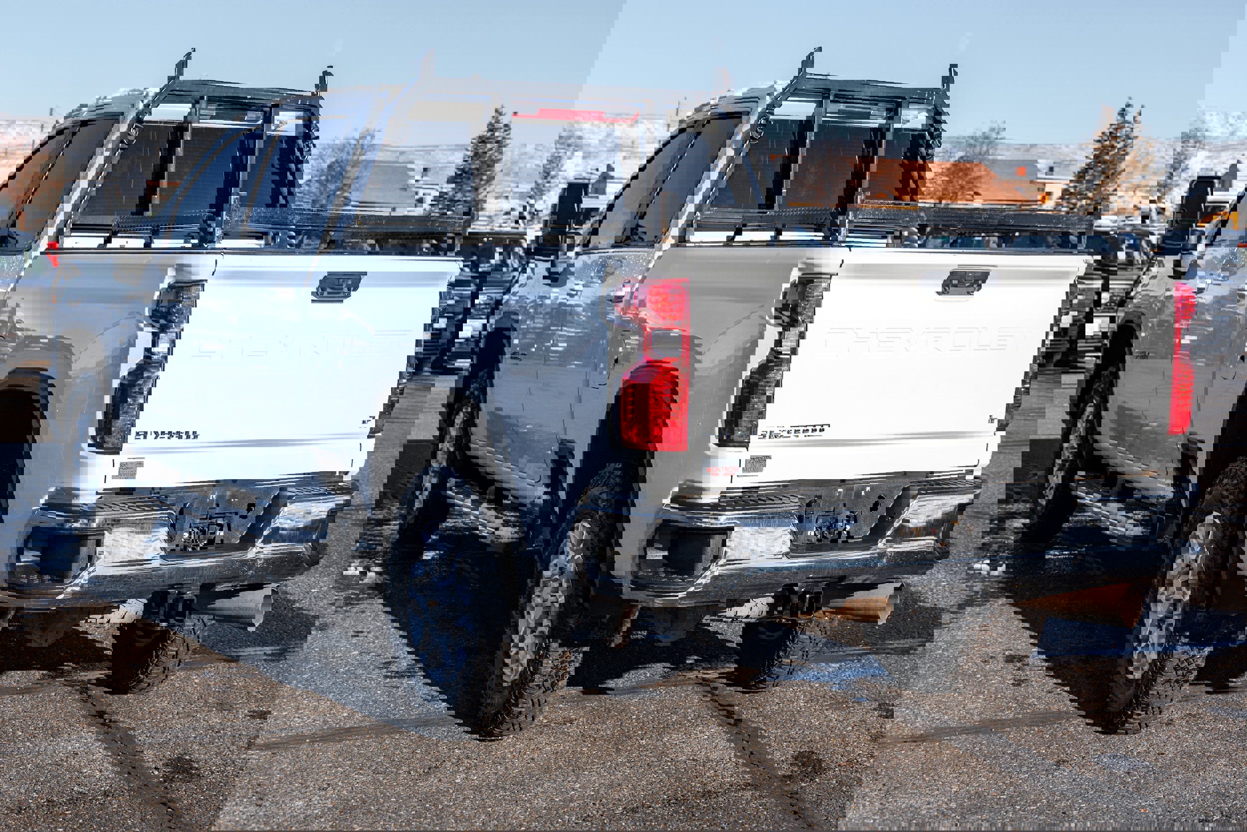 Used 2022 Chevrolet Silverado 2500 LT w/ Convenience Package image 6