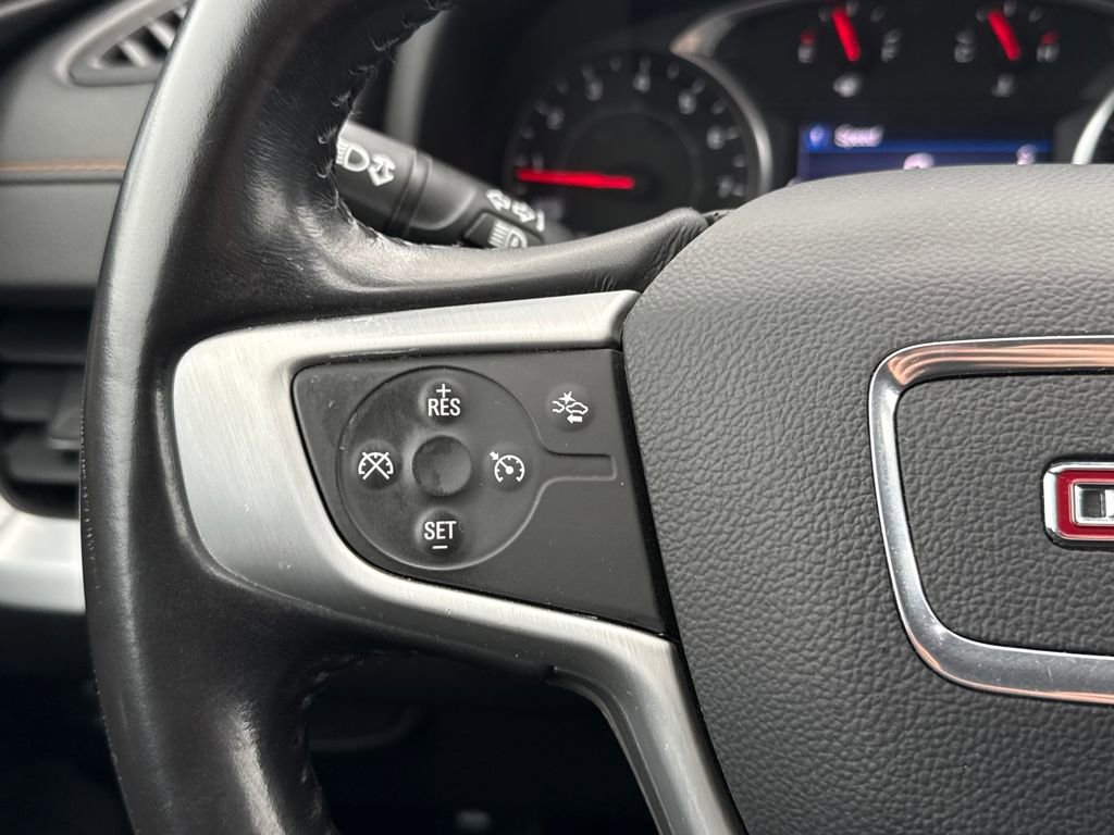 Used 2020 GMC Terrain SLE w/ Driver Convenience Package image 17