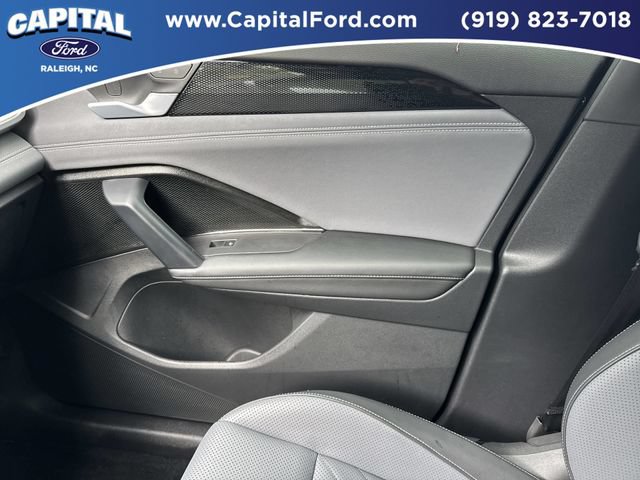 Used 2026 Volkswagen Tiguan SE R-Line AWD/4WD image 29