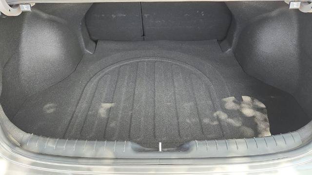Used 2025 Hyundai Elantra SEL FWD image 31