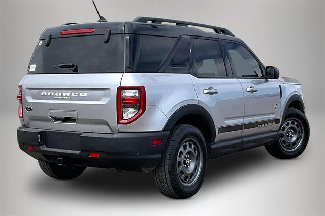 Certified 2023 Ford Bronco Sport Outer Banks AWD/4WD image 6