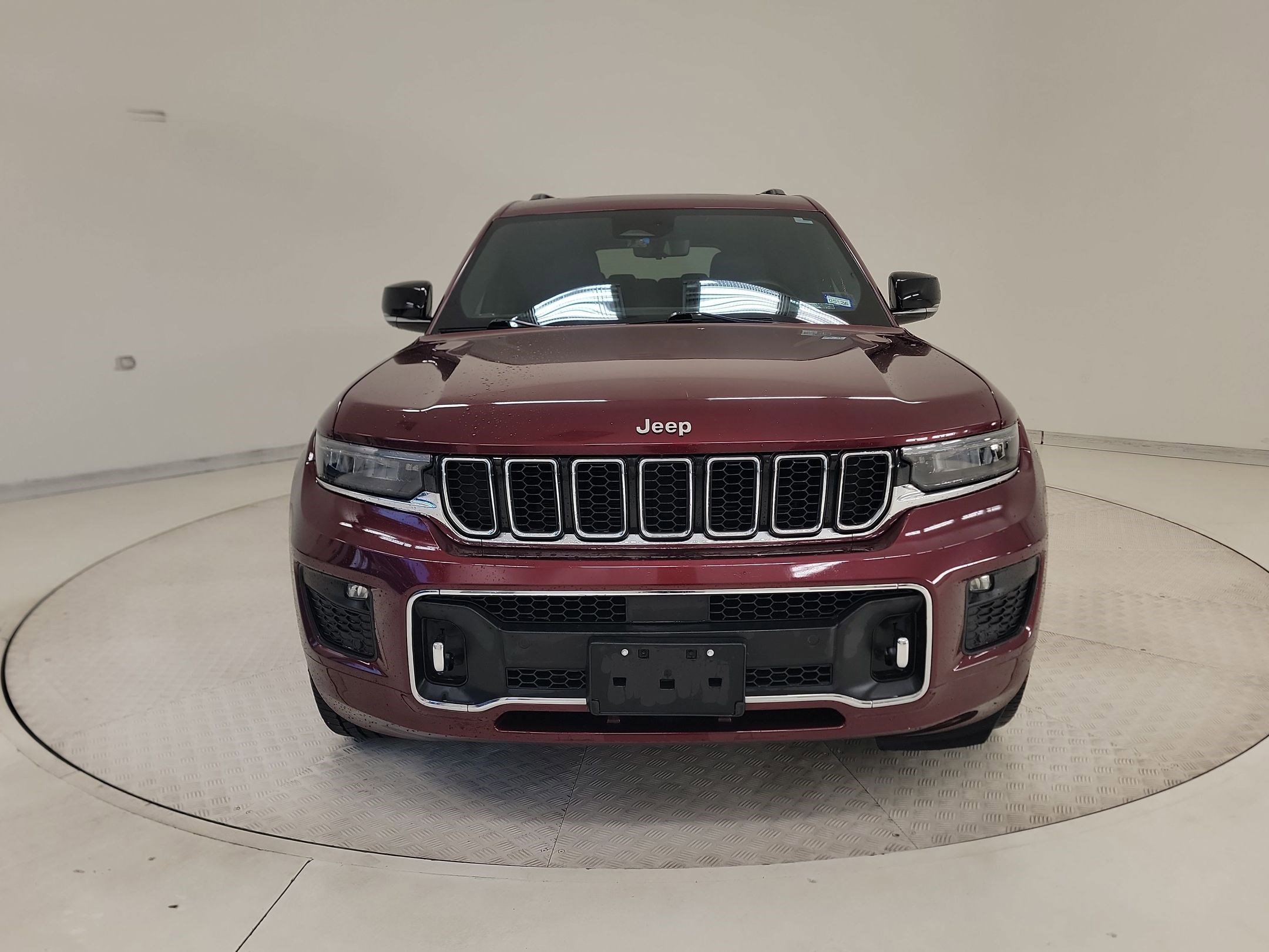 Used 2022 Jeep Grand Cherokee L Overland w/ Luxury Tech Group IV image 4