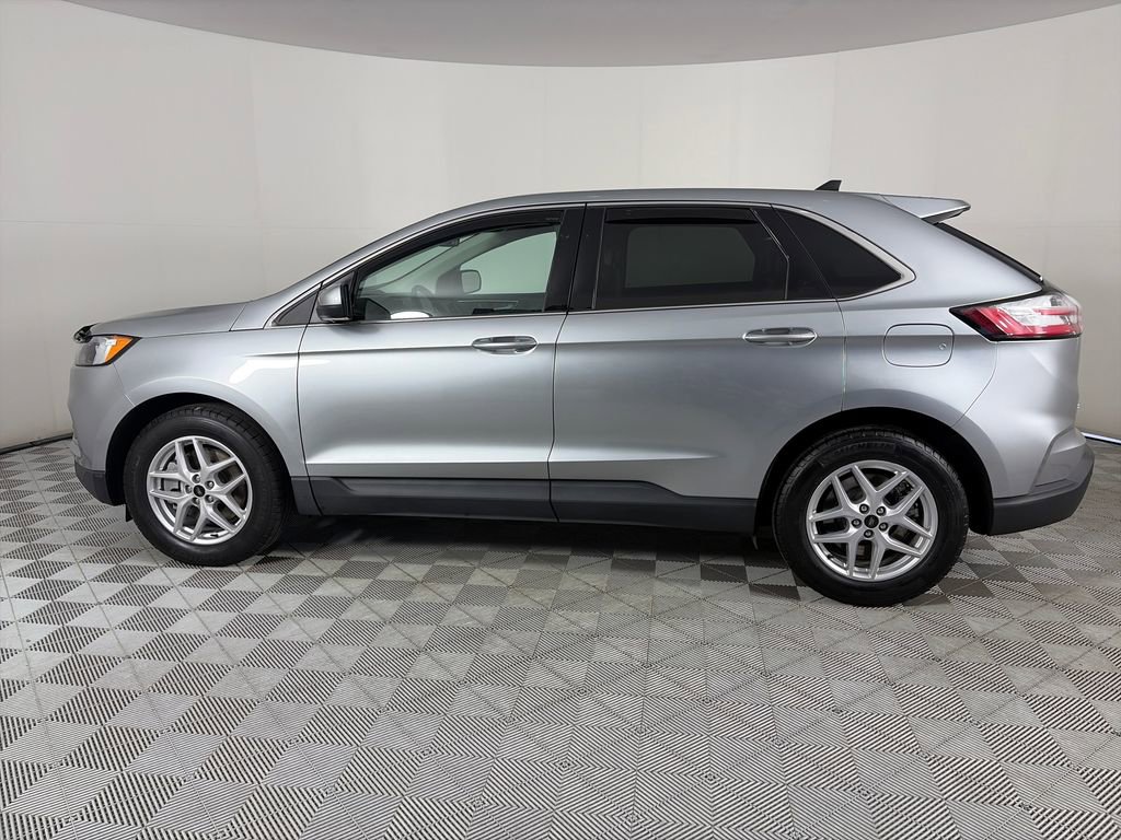 Certified 2024 Ford Edge SEL AWD/4WD image 4