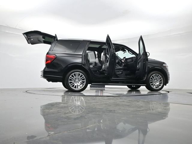 Certified 2023 Ford Expedition Platinum image 52