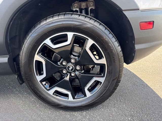 Certified 2022 Ford Bronco Sport Outer Banks AWD/4WD image 9