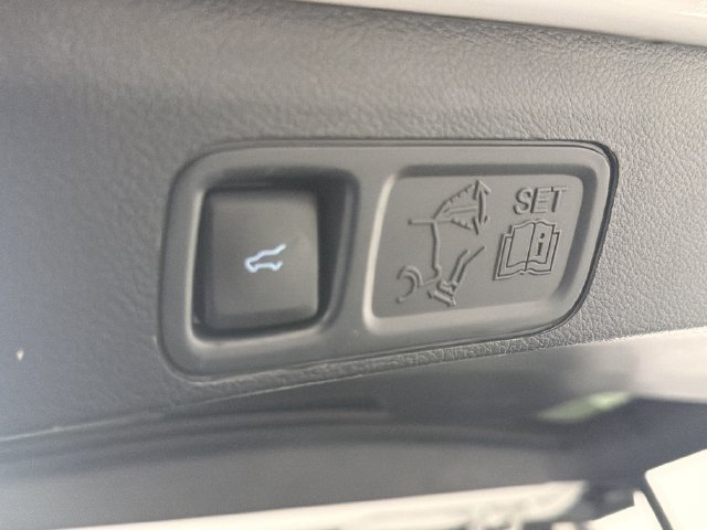Certified 2023 Ford Expedition Limited RWD image 25