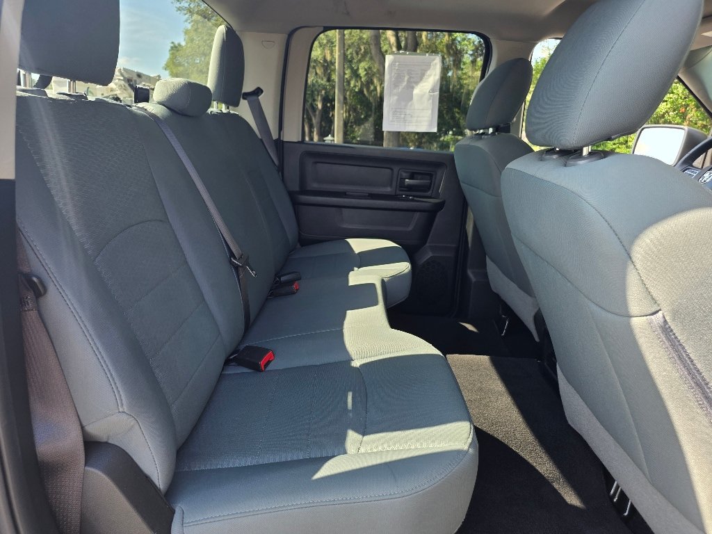 Used 2019 RAM 1500 Express w/ Express Value Package AWD/4WD image 16