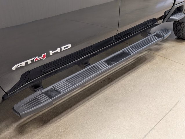 Used 2025 GMC Sierra 2500 AT4 AWD/4WD image 22