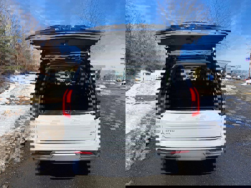 Certified 2025 Ford Expedition Max Platinum image 9