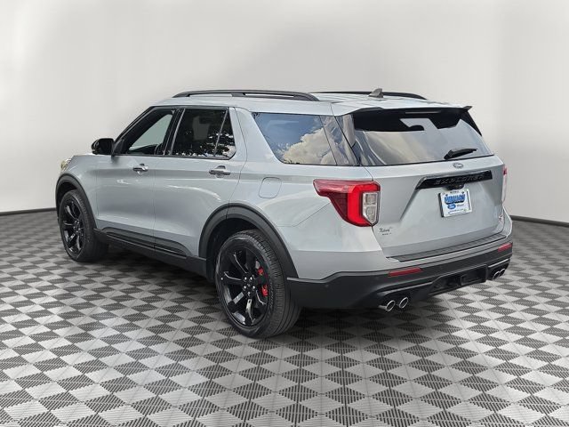 Certified 2023 Ford Explorer ST w/ Equipment Group 401A AWD/4WD image 4