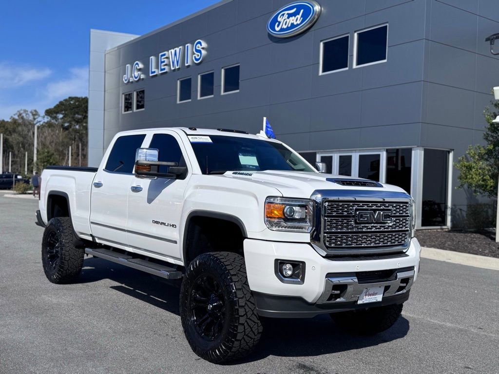 Used 2019 GMC Sierra 2500 Denali w/ Duramax Plus Package image 1