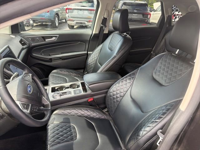 Certified 2023 Ford Edge Titanium AWD/4WD image 8