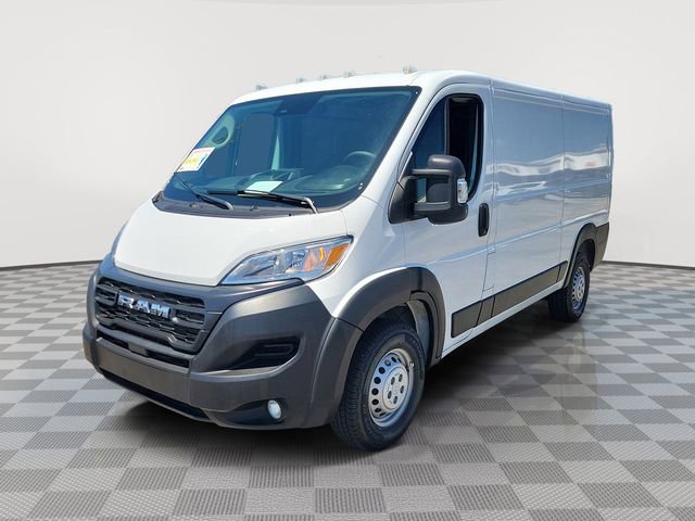 Used 2025 RAM ProMaster 2500 w/ Convenience Group FWD image 3