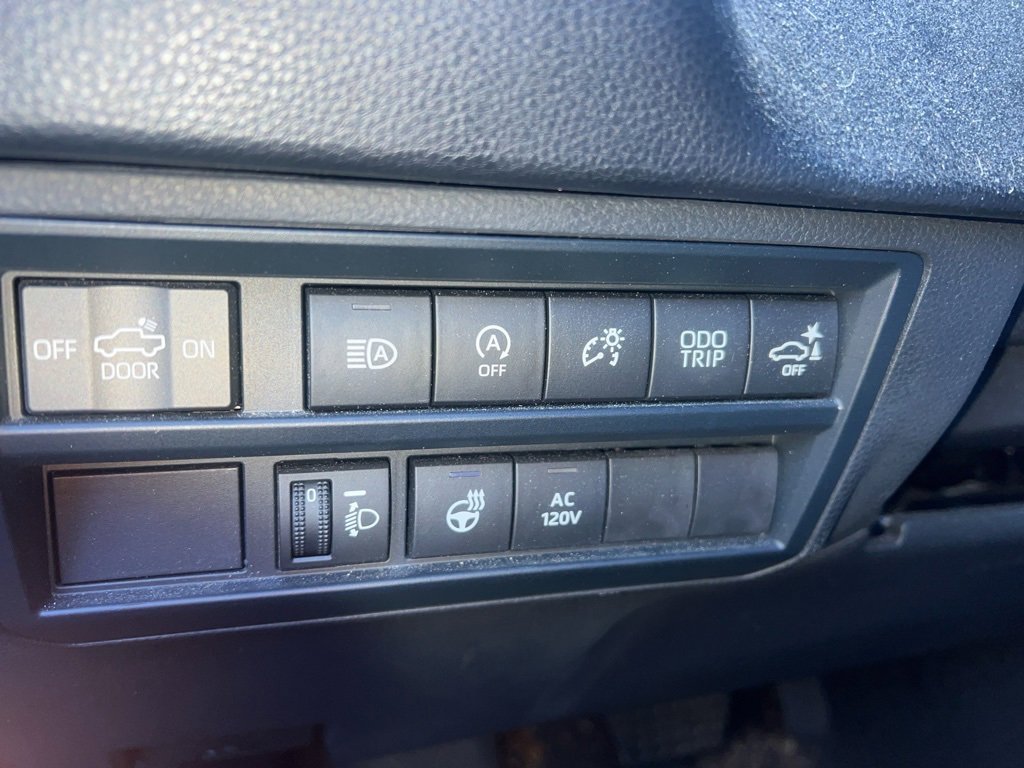 Used 2022 Toyota Tundra SR5 image 6