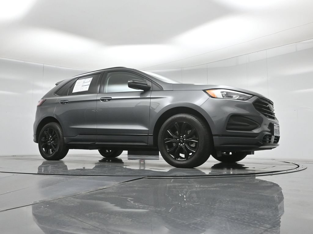 Certified 2023 Ford Edge SE w/ Black Appearance Package AWD/4WD image 47