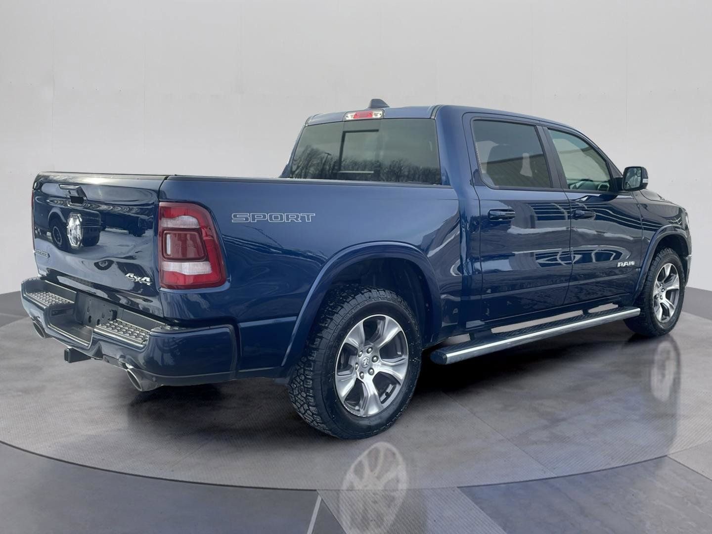 Used 2022 RAM 1500 Laramie image 6