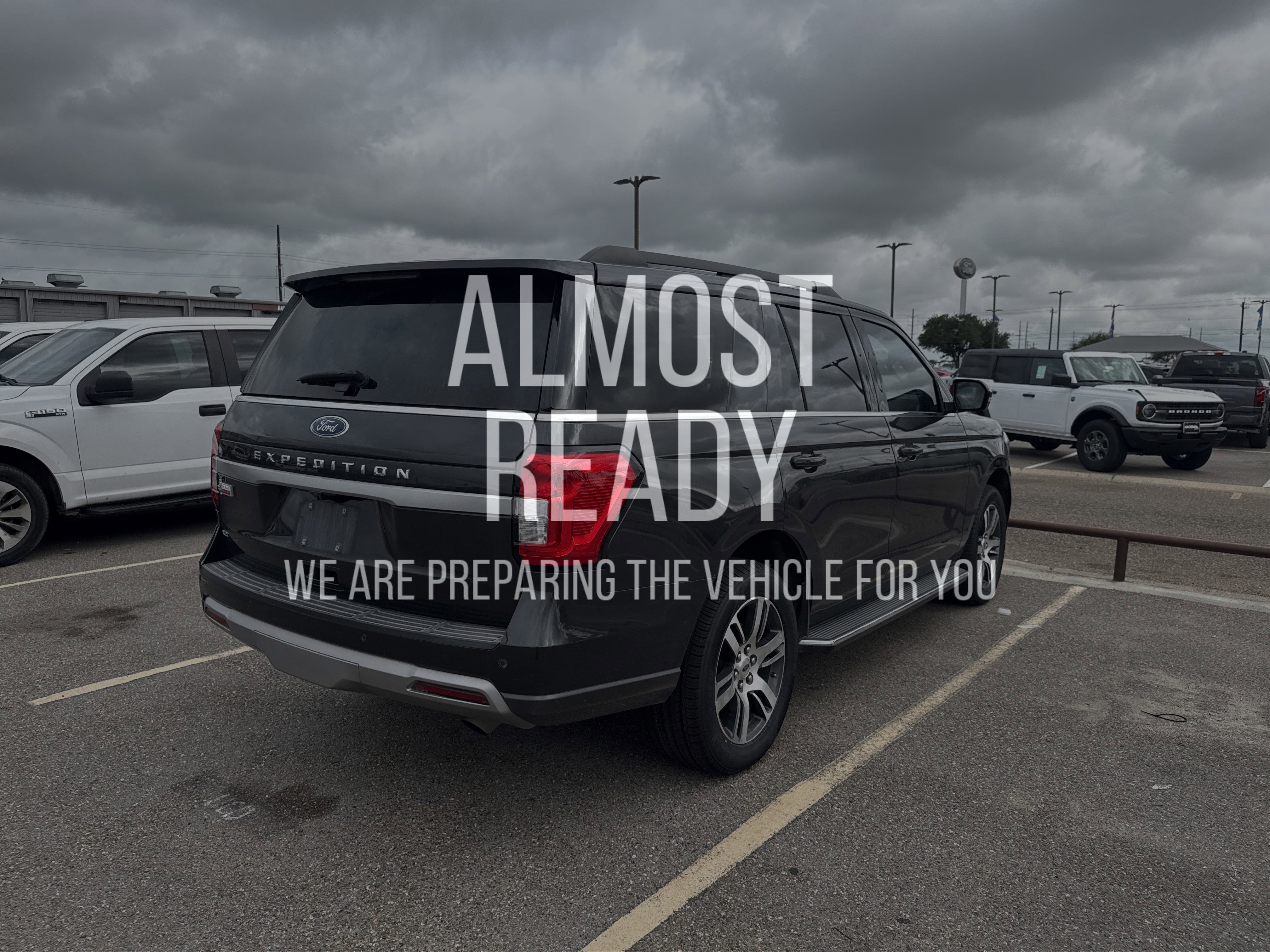 Certified 2023 Ford Expedition XLT RWD image 4