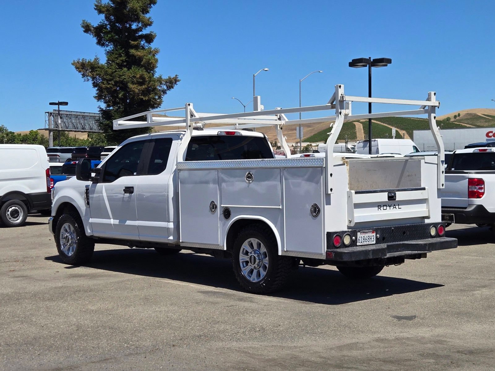 Certified 2021 Ford F250 XL w/ STX Appearance Package RWD image 6
