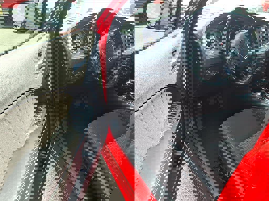 Used 2023 Dodge Charger SXT image 6