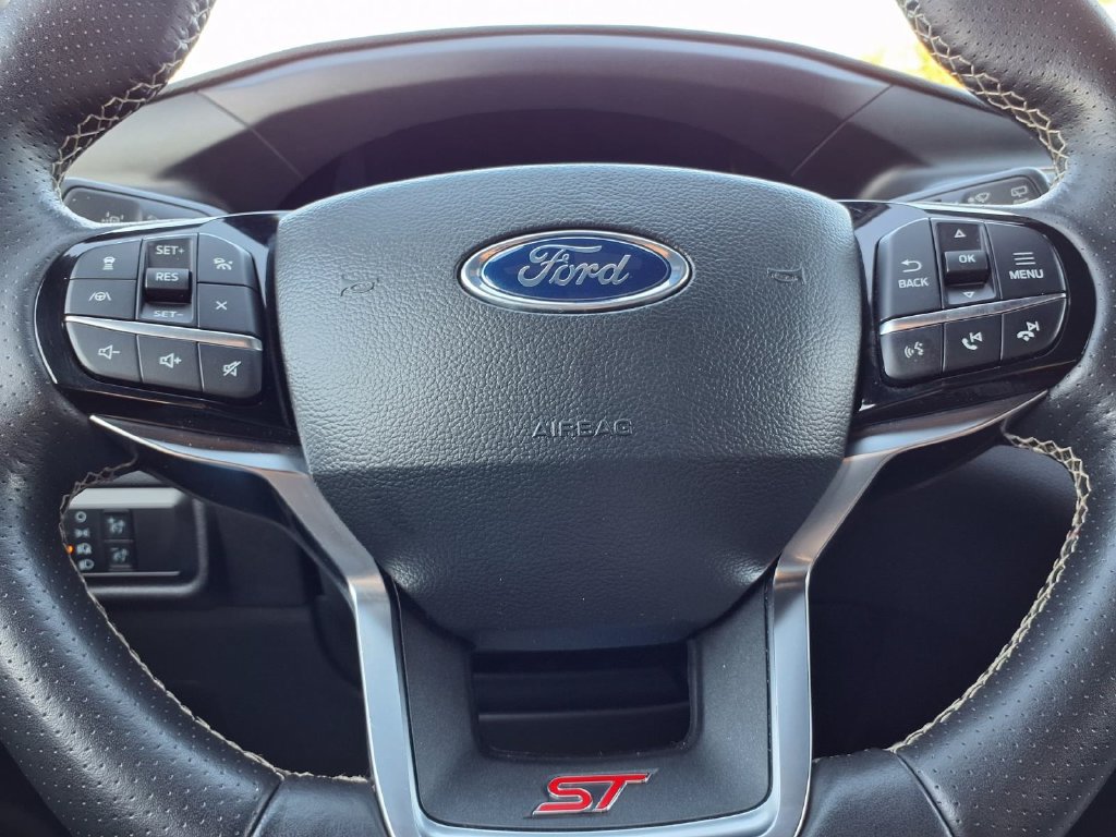Certified 2023 Ford Explorer ST w/ Equipment Group 401A AWD/4WD image 31