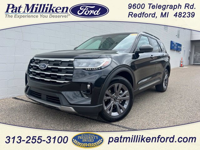 Certified 2025 Ford Explorer Active w/ Active Comfort Package AWD/4WD image 1