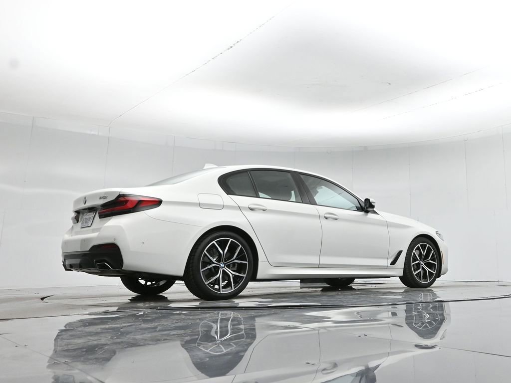 Used 2022 BMW 540i 540i w/ Executive Package image 14