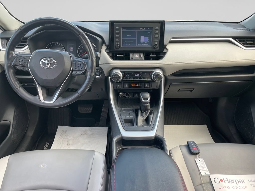 Used 2019 Toyota RAV4 XLE Premium w/ Cold Weather Package AWD/4WD image 20