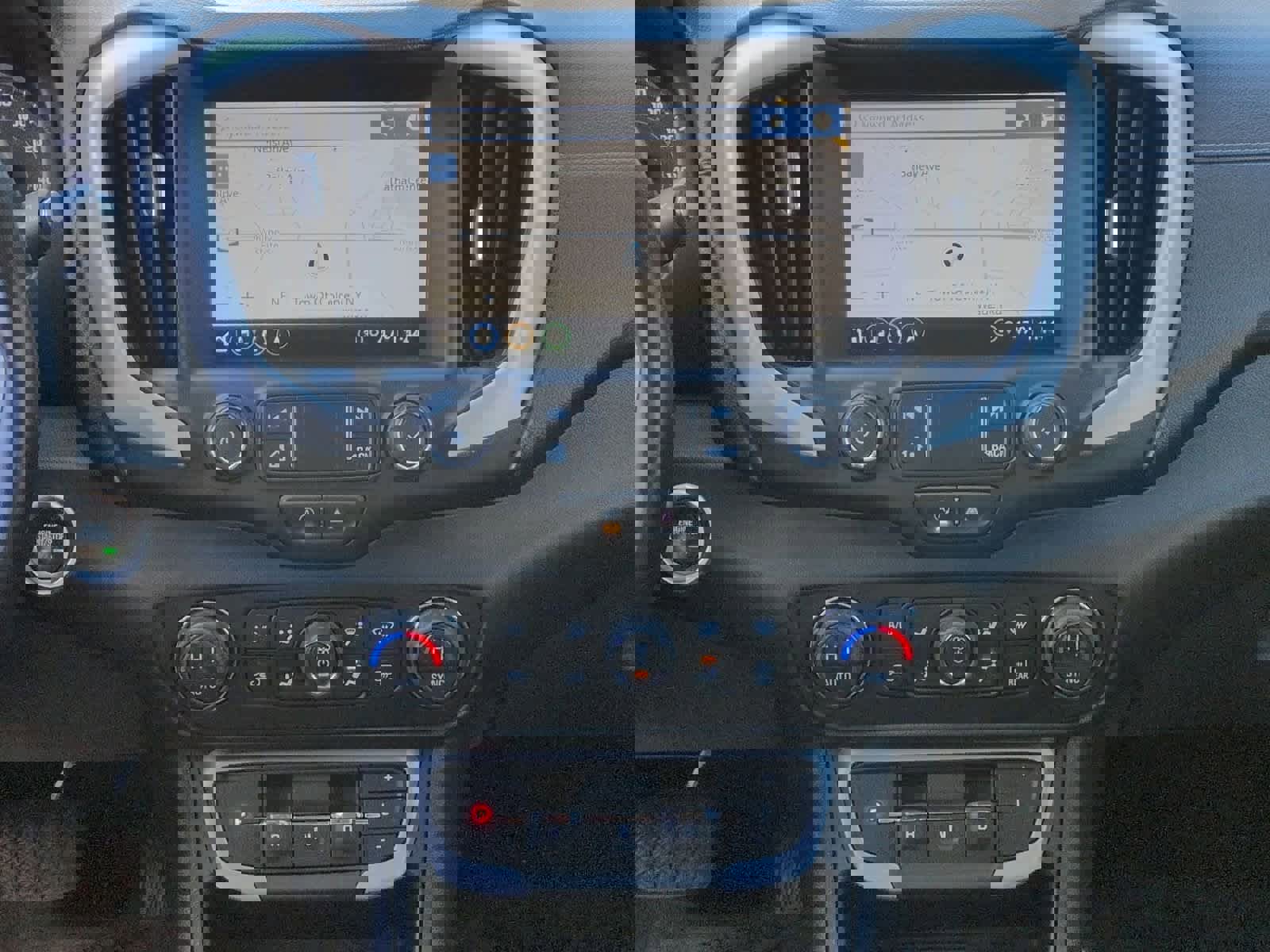 Used 2022 GMC Terrain SLT w/ Infotainment Package II image 28