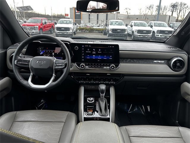 Used 2023 Chevrolet Colorado ZR2 w/ ZR2 Convenience Package III image 15