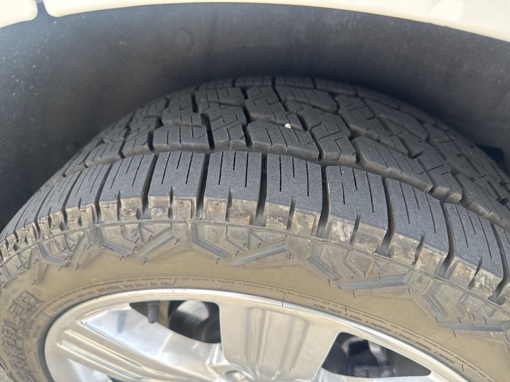 Certified 2024 Ford Expedition King Ranch AWD/4WD image 9