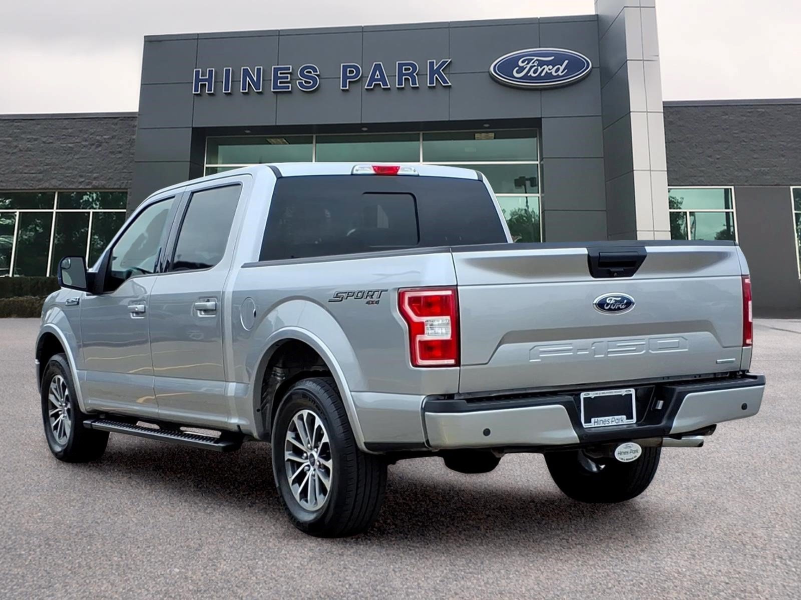 Certified 2020 Ford F150 XLT w/ Equipment Group 302A Luxury AWD/4WD image 5