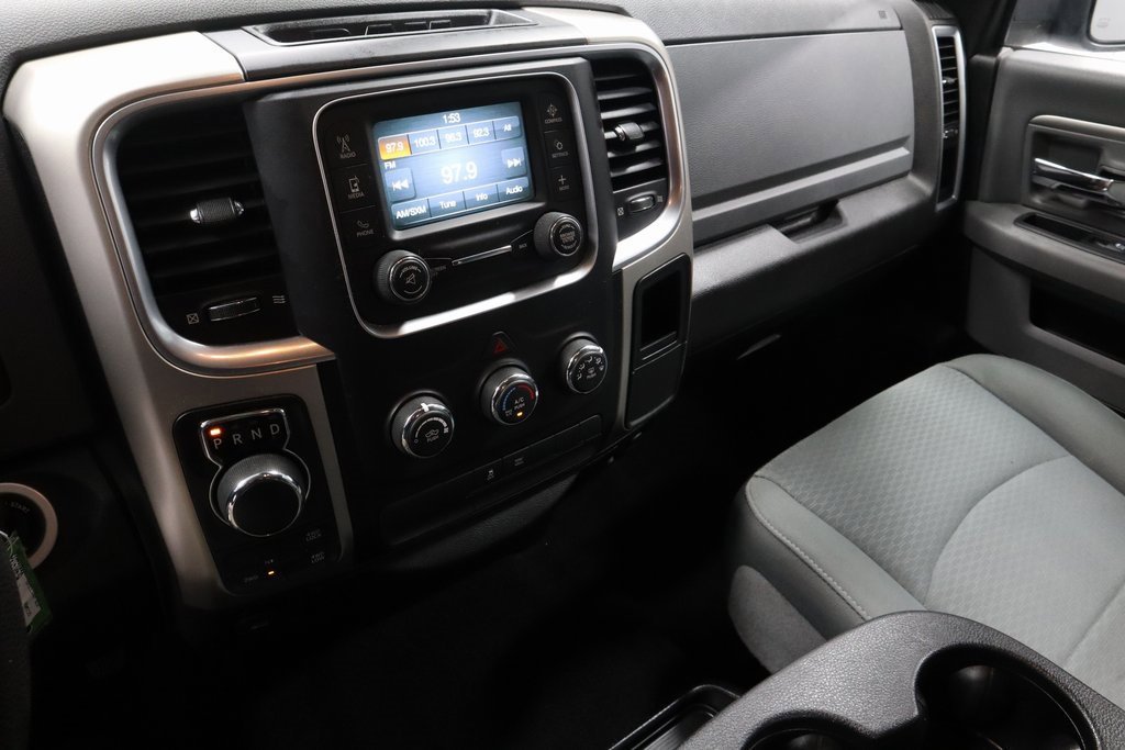 Used 2019 RAM 1500 Classic SLT image 30