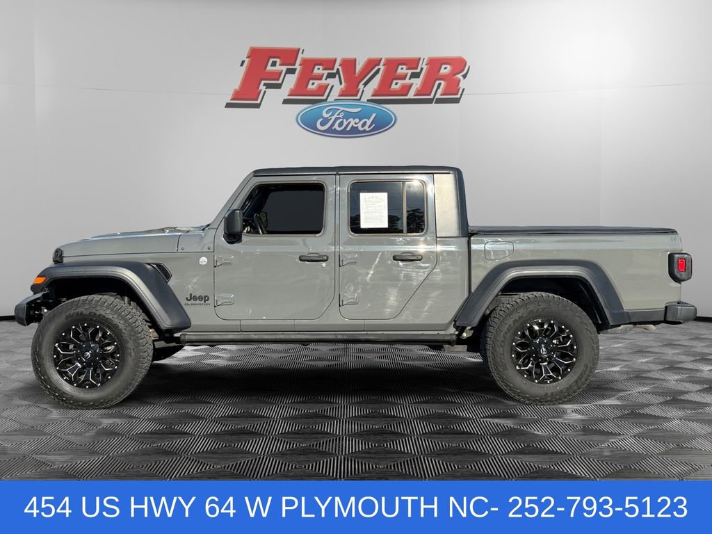 Used 2020 Jeep Gladiator Sport w/ Quick Order Package 24S AWD/4WD image 2