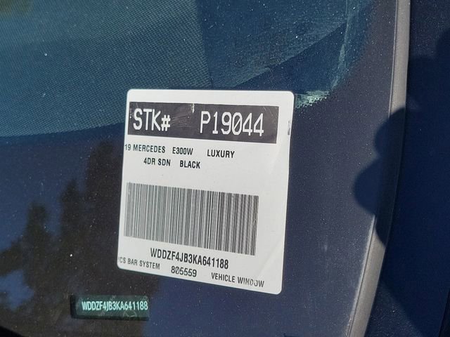 Used 2019 Mercedes-Benz E 300 image 33