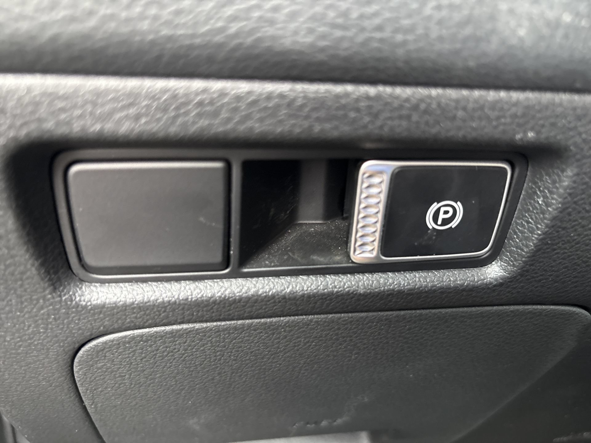 Used 2023 Hyundai Santa Fe SEL FWD image 14