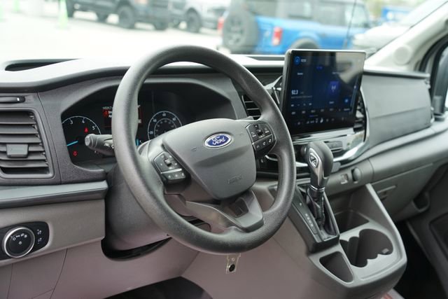 Certified 2025 Ford Transit 350 XLT AWD/4WD image 10