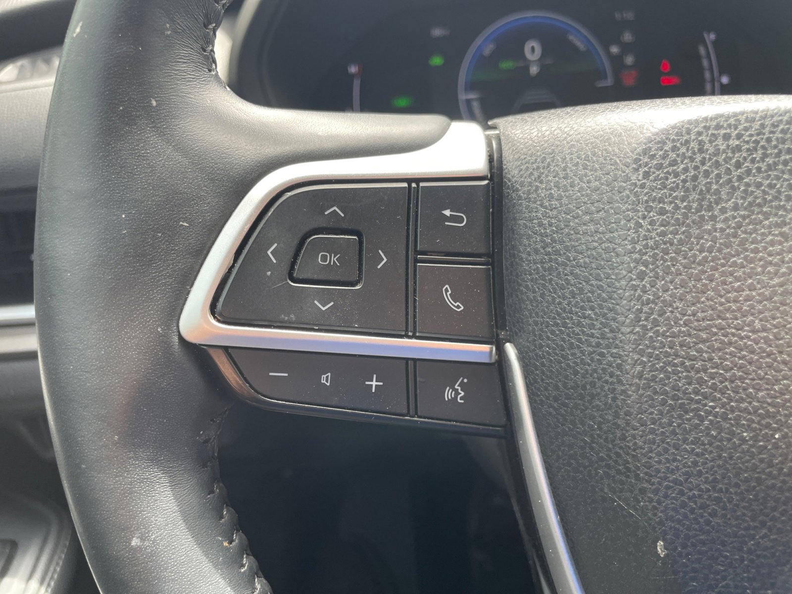 Used 2024 Toyota Grand Highlander AWD Hybrid image 17