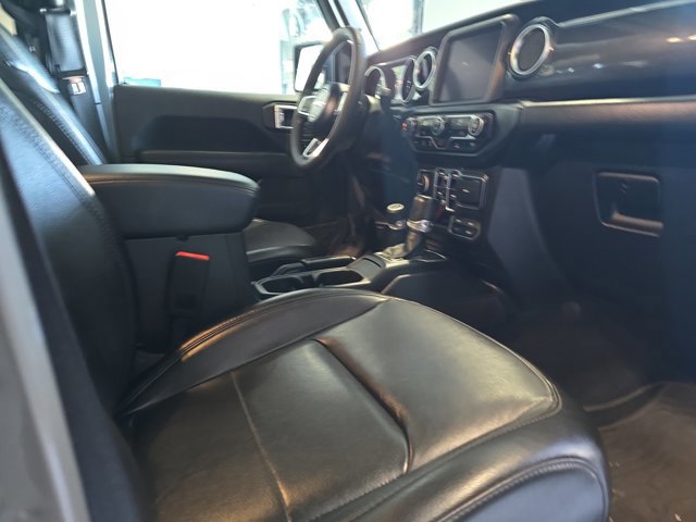 Used 2023 Jeep Wrangler Altitude image 8