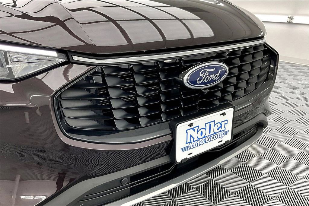 Certified 2023 Ford Escape Active w/ Tech Pack #2 image 28