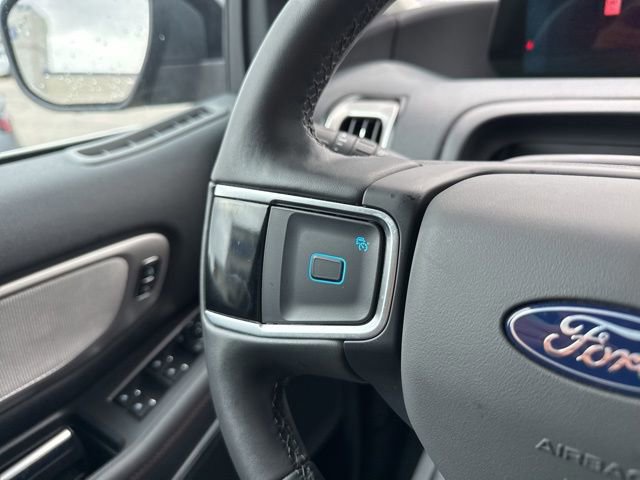 Certified 2025 Ford Expedition Active image 27