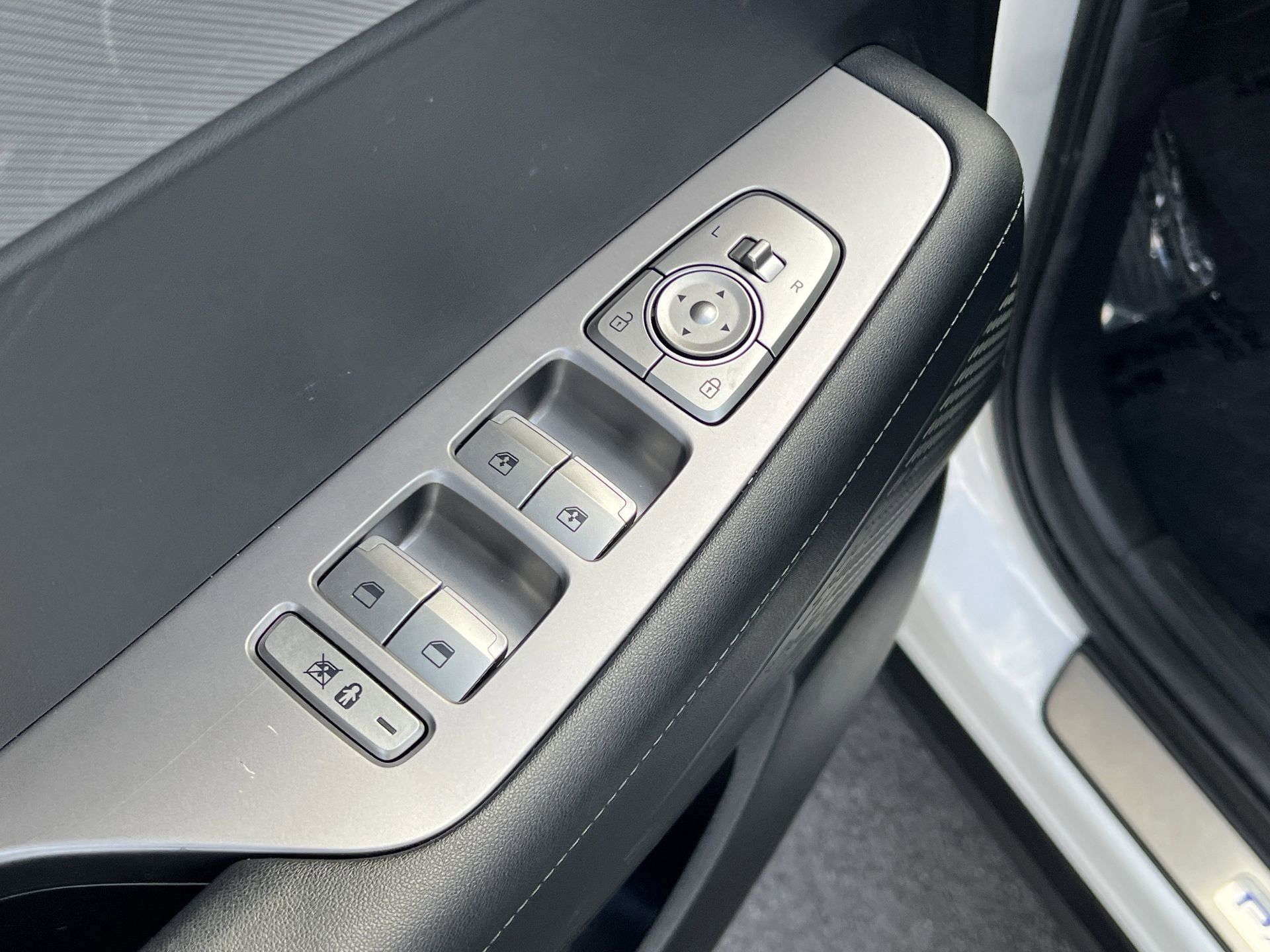 Used 2025 Hyundai Palisade SEL image 18