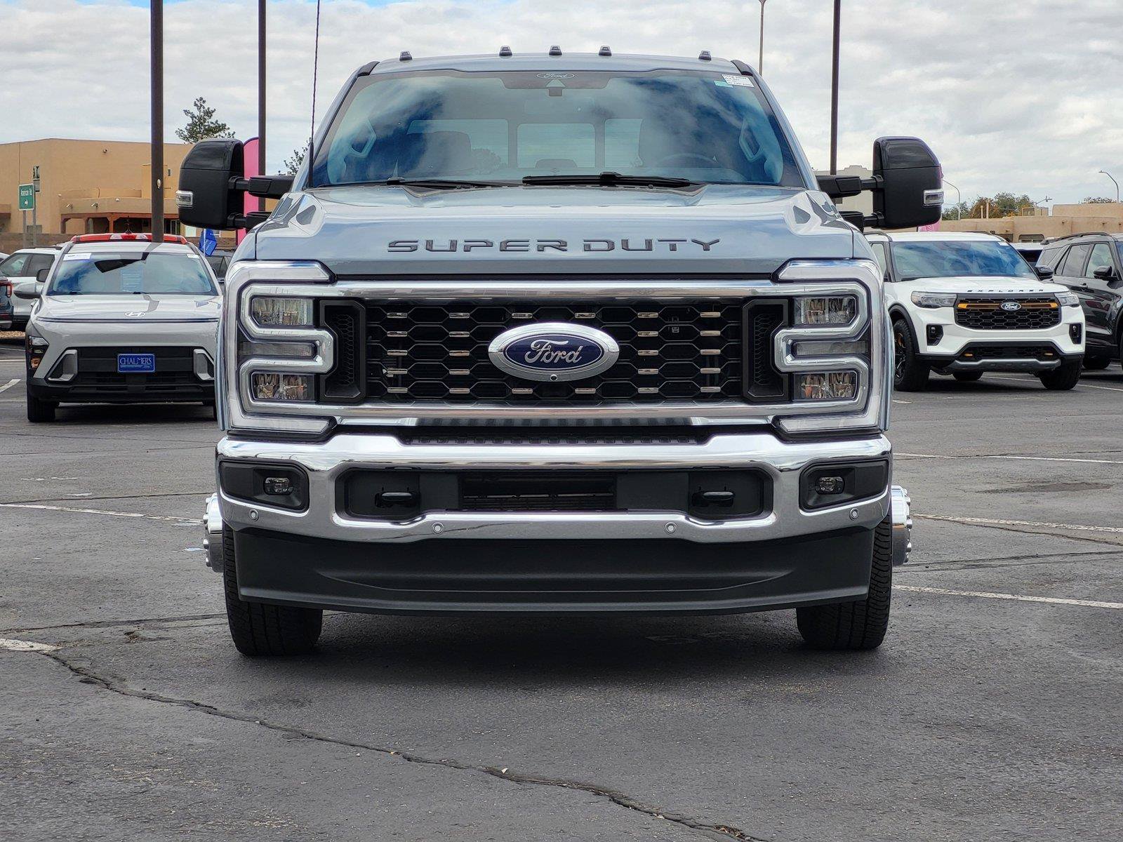 Certified 2024 Ford F350 Lariat w/ Lariat Ultimate Package AWD/4WD image 2