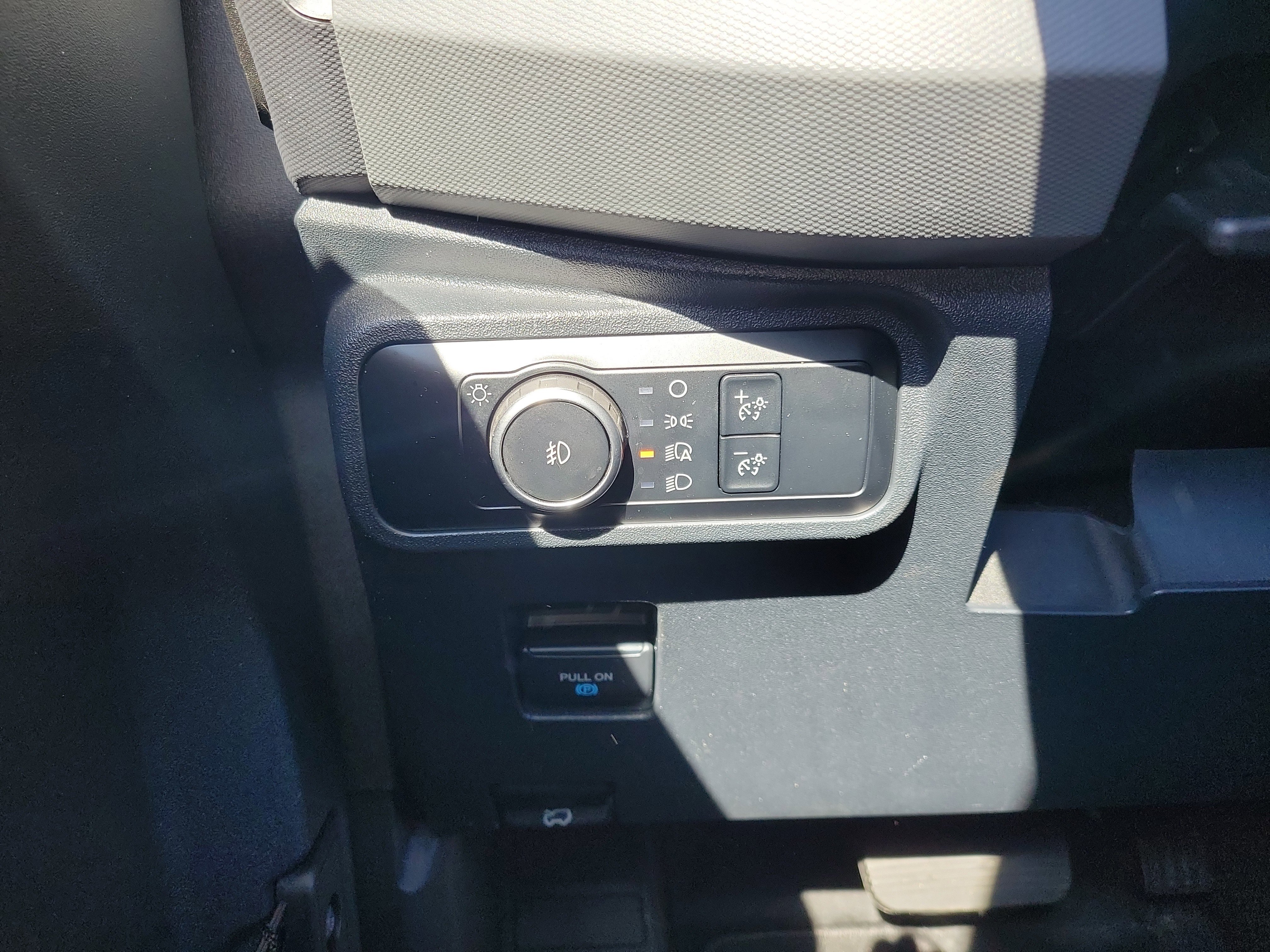 Certified 2024 Ford Bronco Black Diamond image 10